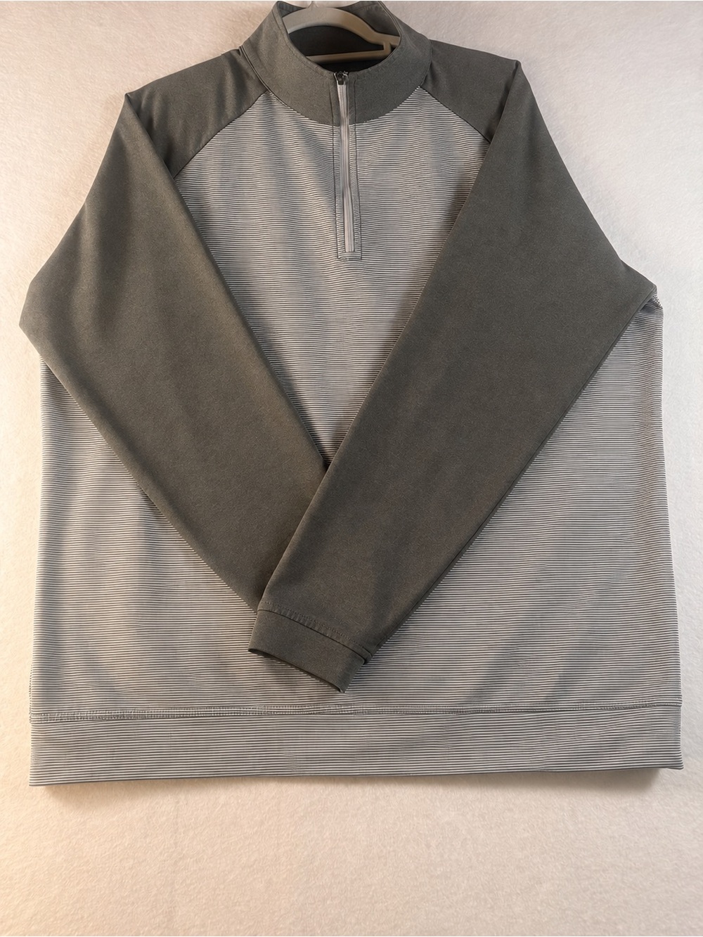 Peter Millar Crown Sport Men’s XL Gray Striped Quarter-Zip Golf Pullover